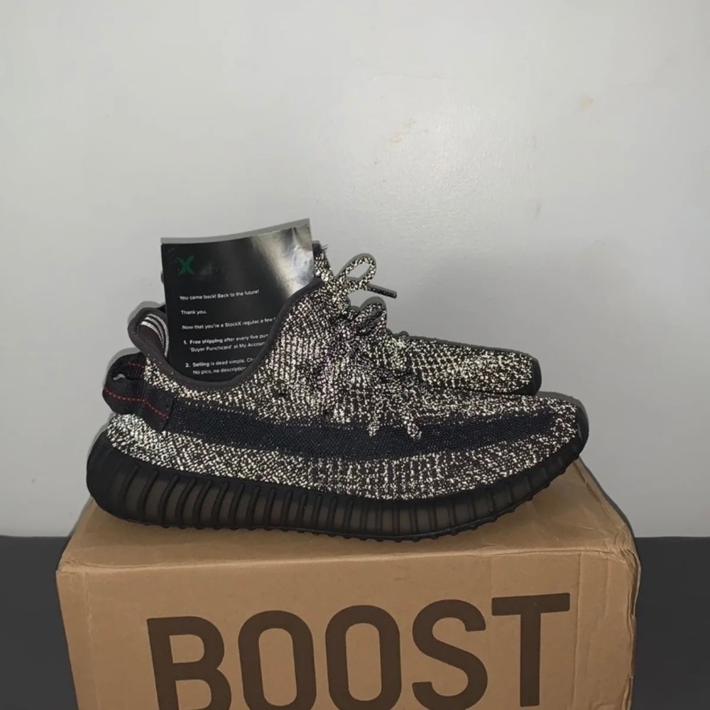 yeezy boost 350v2 static reflective